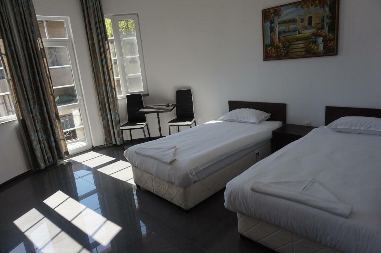 Seaside Guest Rooms Burgas Exteriör bild