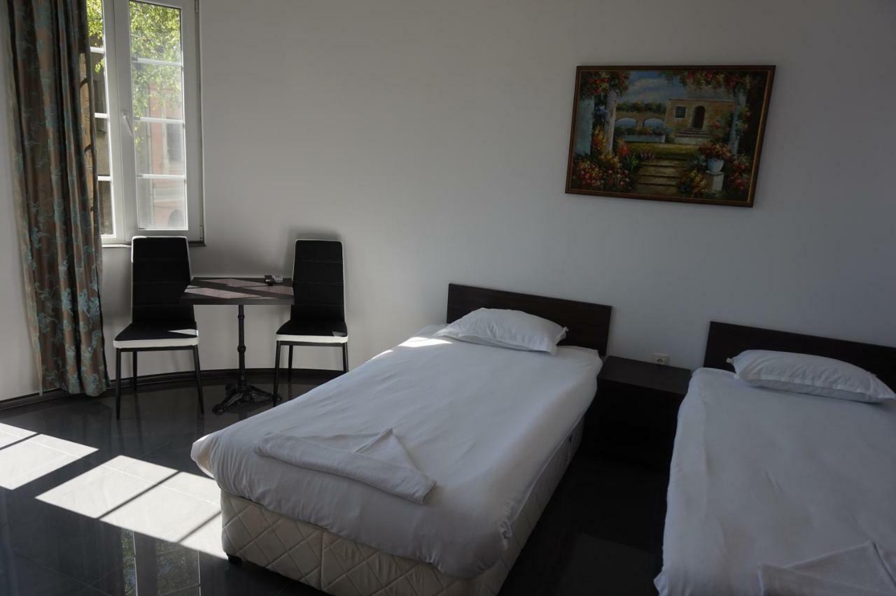 Seaside Guest Rooms Burgas Exteriör bild